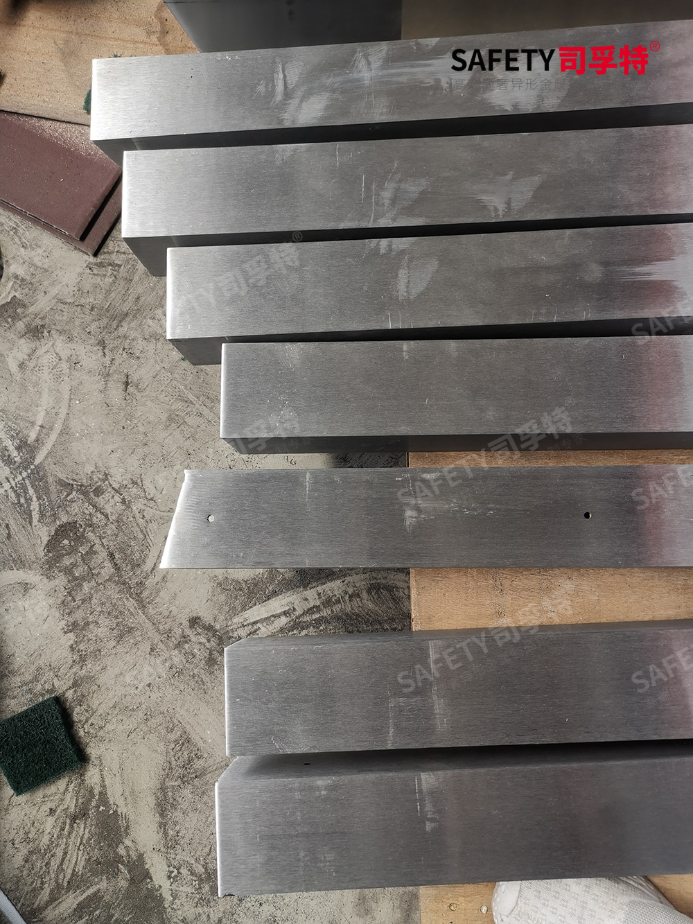 大通透玻璃建筑(陽光房)進入精致鋼時代擁有更多優(yōu)點-司孚特精制鋼(圖3) IMG_20230723_090955.jpg