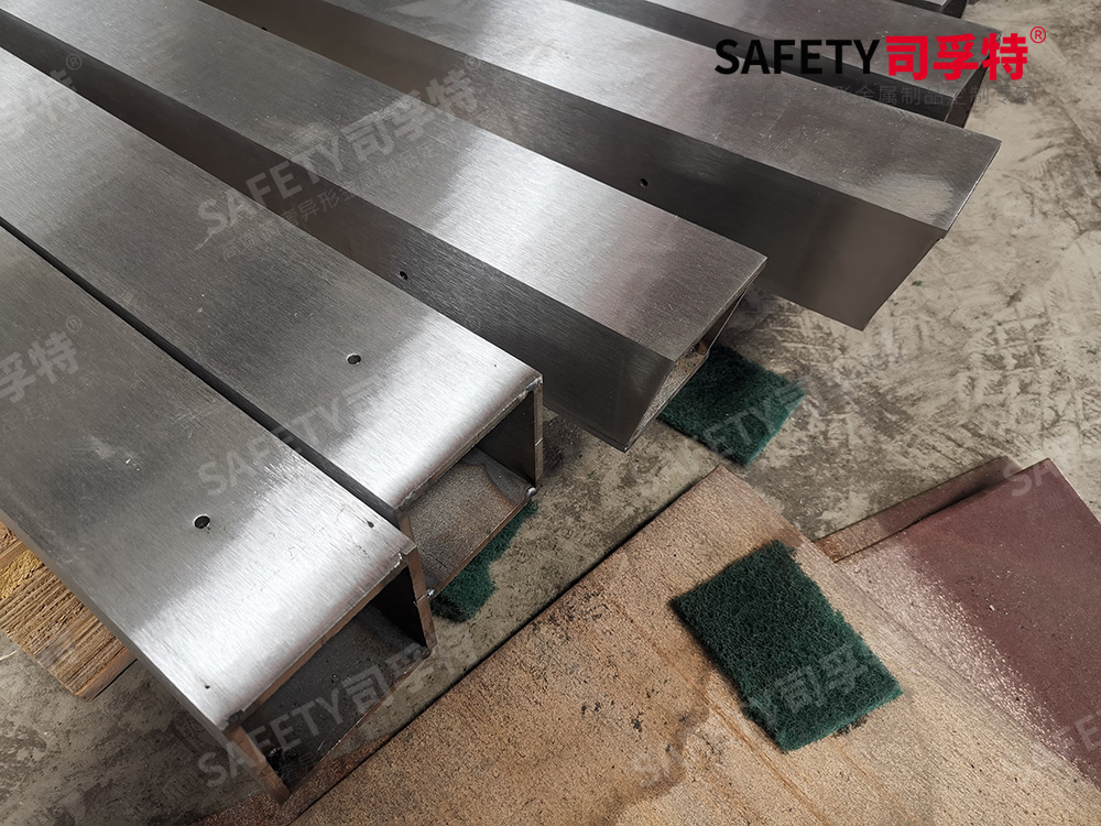 大通透玻璃建筑(陽光房)進入精致鋼時代擁有更多優(yōu)點-司孚特精制鋼(圖4) IMG_20230723_091010.jpg