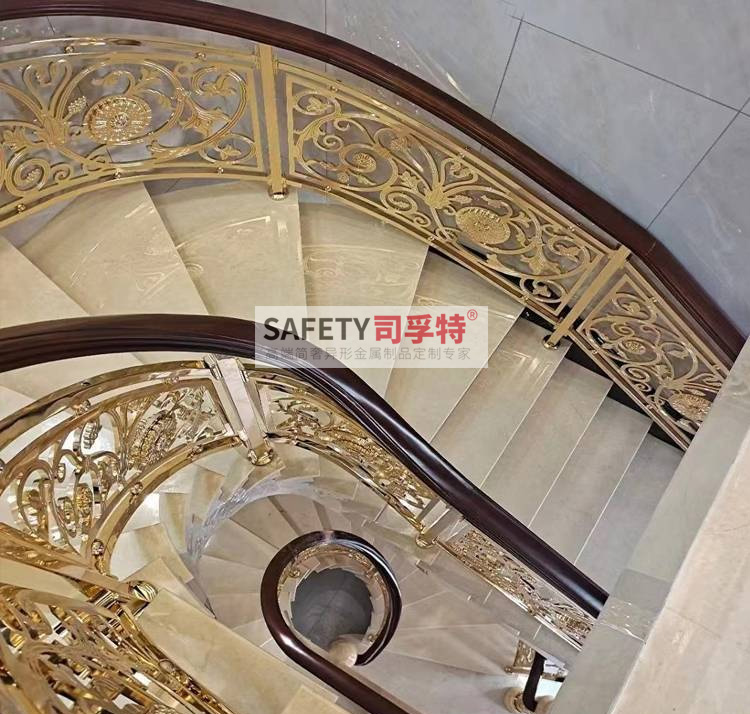 銅藝雕刻欄桿扶手，輕奢時尚，溫馨典雅(圖4)